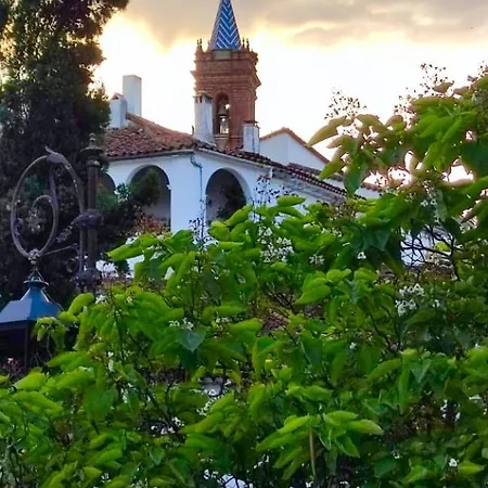 Rural El Castano * فوينتيئيريدوس